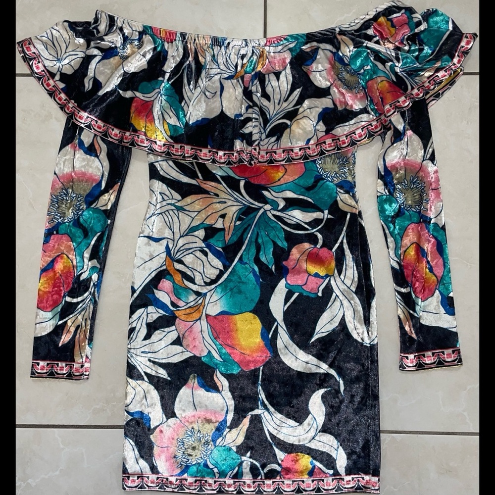 Tropical Print Bodycon Faux Velvet Off-the-Shoulder Dress
